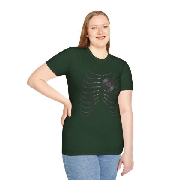 Unisex  T-Shirt - Softstyle, Casual"Beat of the Heart - immagine 84