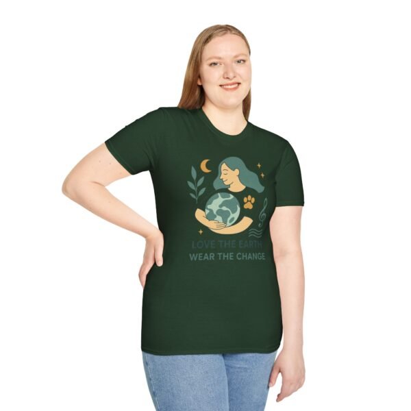 Eco-Friendly Unisex T-Shirt - "Love the Earth, Wear the Change" - immagine 83