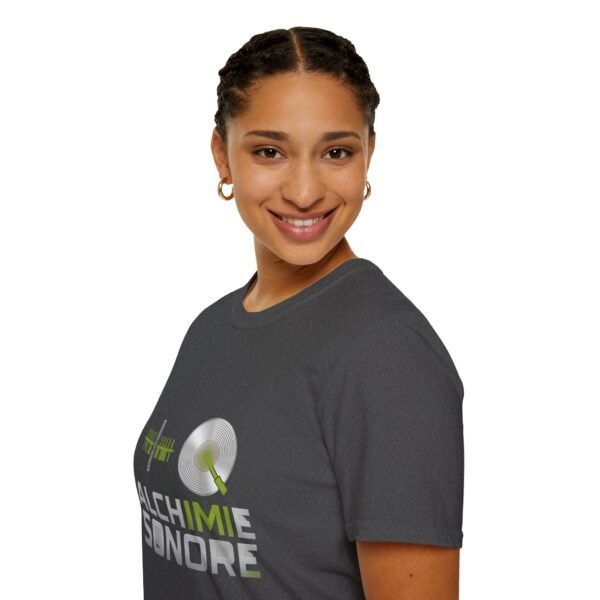 Eco-Friendly Unisex Softstyle T-Shirt - 'Alchimie Sonore' Music Vibe - immagine 113