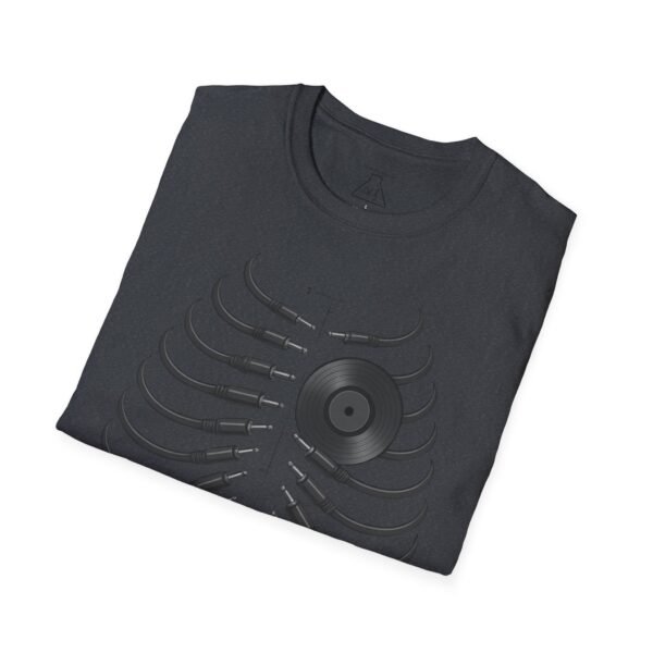Unisex  T-Shirt - Softstyle, Casual"Beat of the Heart - immagine 141
