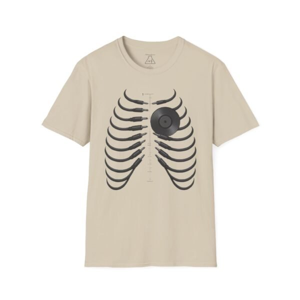 Unisex  T-Shirt - Softstyle, Casual"Beat of the Heart - immagine 30
