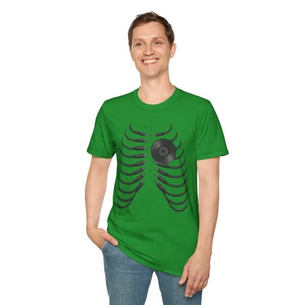 Unisex  T-Shirt - Softstyle, Casual"Beat of the Heart - immagine 97