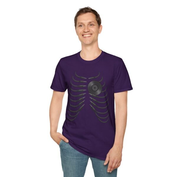 Unisex  T-Shirt - Softstyle, Casual"Beat of the Heart - immagine 164