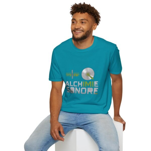 Eco-Friendly Unisex Softstyle T-Shirt - 'Alchimie Sonore' Music Vibe - immagine 129