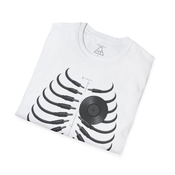 Unisex  T-Shirt - Softstyle, Casual"Beat of the Heart - immagine 14