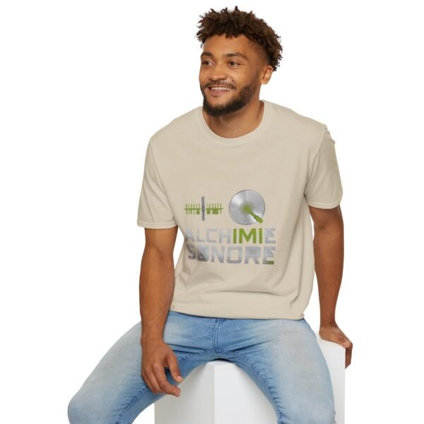 Eco-Friendly Unisex Softstyle T-Shirt - 'Alchimie Sonore' Music Vibe - immagine 46