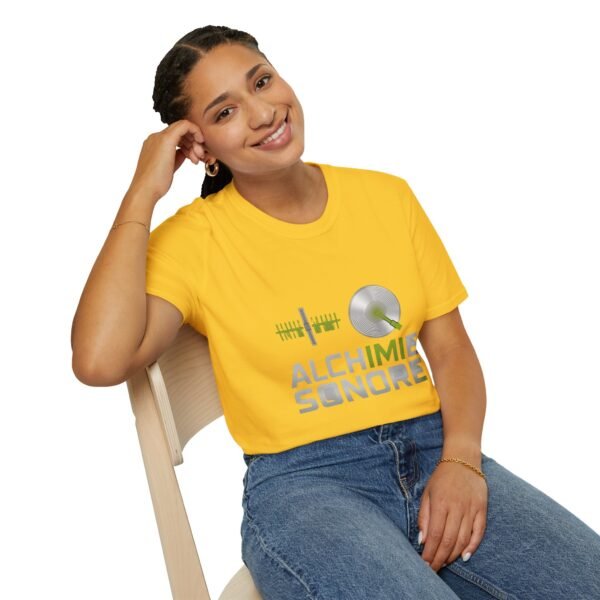 Eco-Friendly Unisex Softstyle T-Shirt - 'Alchimie Sonore' Music Vibe - immagine 76