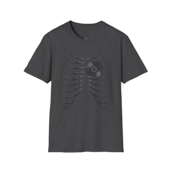Unisex  T-Shirt - Softstyle, Casual"Beat of the Heart - immagine 100