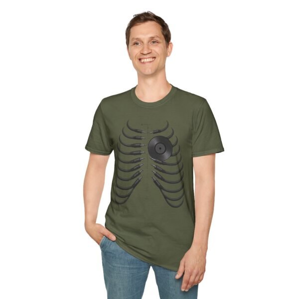 Unisex  T-Shirt - Softstyle, Casual"Beat of the Heart - immagine 77