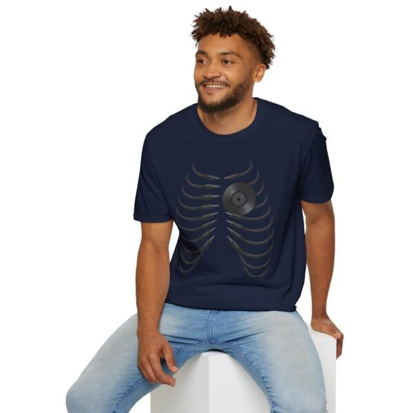 Unisex  T-Shirt - Softstyle, Casual"Beat of the Heart - immagine 155