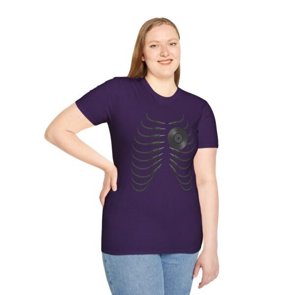 Unisex  T-Shirt - Softstyle, Casual"Beat of the Heart - immagine 161