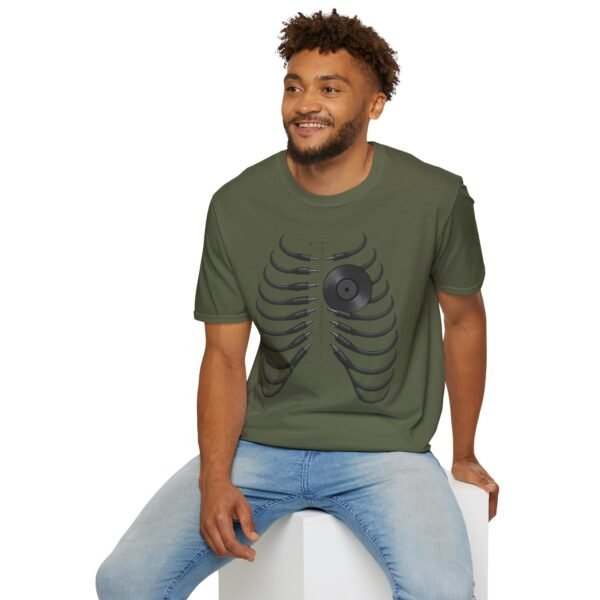 Unisex  T-Shirt - Softstyle, Casual"Beat of the Heart - immagine 79