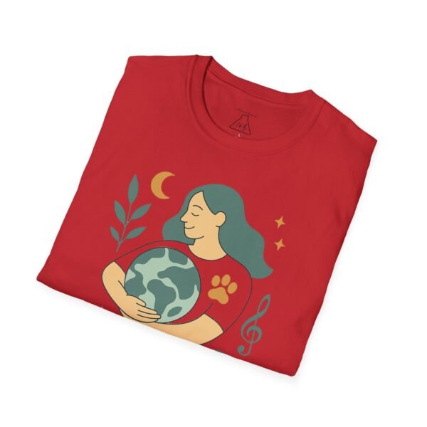 Eco-Friendly Unisex T-Shirt - "Love the Earth, Wear the Change" - immagine 131