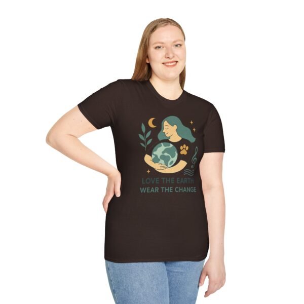 Eco-Friendly Unisex T-Shirt - "Love the Earth, Wear the Change" - immagine 54
