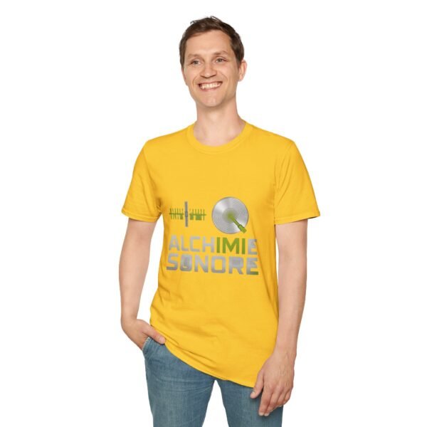 Eco-Friendly Unisex Softstyle T-Shirt - 'Alchimie Sonore' Music Vibe - immagine 79