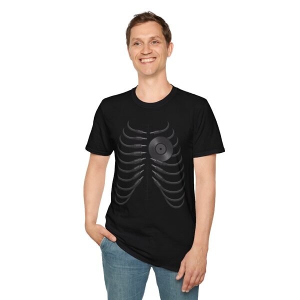 Unisex  T-Shirt - Softstyle, Casual"Beat of the Heart - immagine 25