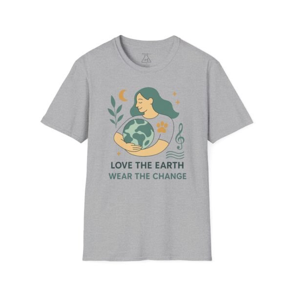 Eco-Friendly Unisex T-Shirt - "Love the Earth, Wear the Change" - immagine 40
