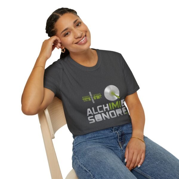 Eco-Friendly Unisex Softstyle T-Shirt - 'Alchimie Sonore' Music Vibe - immagine 112