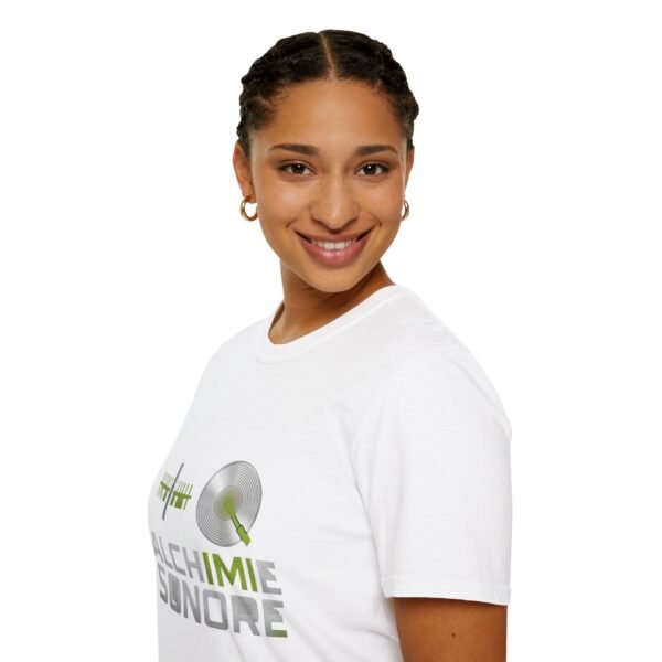 Eco-Friendly Unisex Softstyle T-Shirt - 'Alchimie Sonore' Music Vibe - immagine 21
