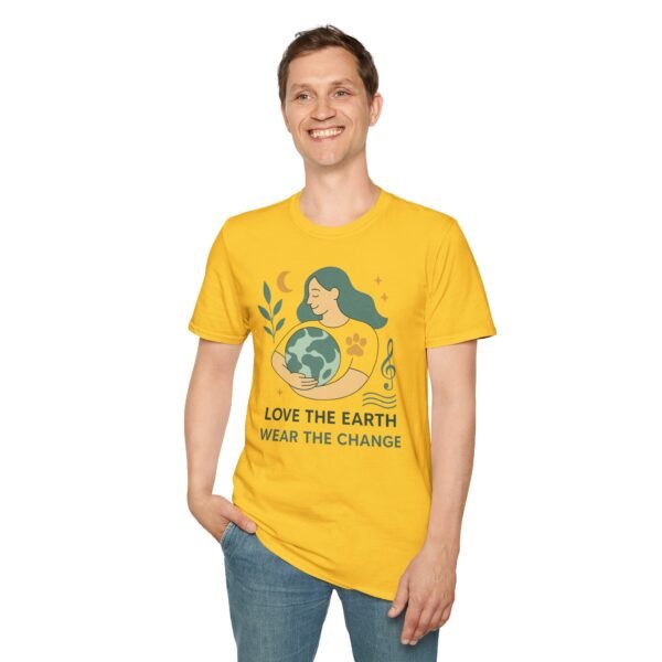 Eco-Friendly Unisex T-Shirt - "Love the Earth, Wear the Change" - immagine 8